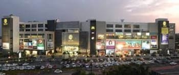 Advertising in DB City Mall, Bhopal