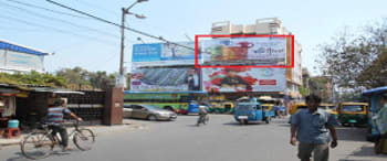 Advertising on Hoarding in Tollygunge 15953