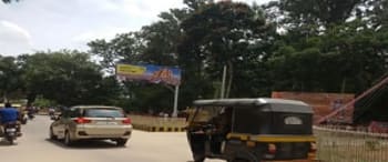 Advertising on Hoarding in India 16874
