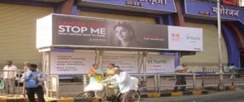Advertising on Bus Shelter in Mulund West 22284