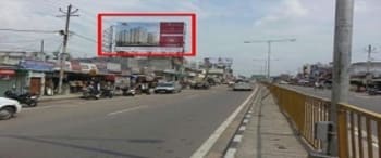 Advertising on Hoarding in Vrindavan Colony  22945