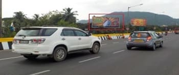 Advertising on Hoarding in Chembur