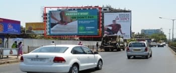 Advertising on Hoarding in Andheri