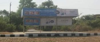 Advertising on Bus Shelter in Porvorim 26368