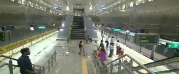 Advertising in Metro Station Mantri Square (Sampige Road), Bangalore