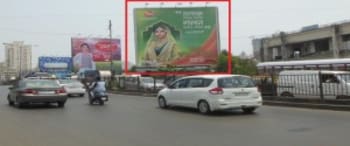 Advertising on Hoarding in Mumbai