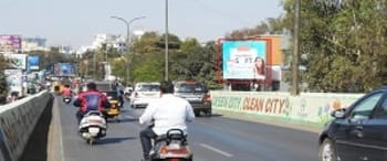 Advertising on Hoarding in Hadapsar 33429