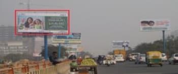 Advertising on Hoarding in Amrapali Leisure Valley  34349