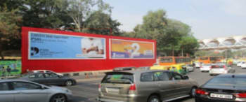 Advertising on Hoarding in Mandi House