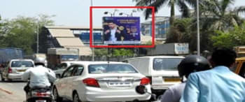 Advertising on Hoarding in Mahim  37106