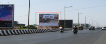 Advertising on Hoarding in Andheri East  37252