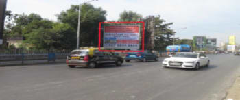 Advertising on Hoarding in Dadar  37389