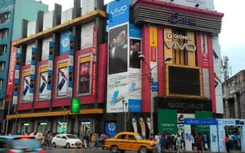 Advertising in Mall - E Mall, Kolkata