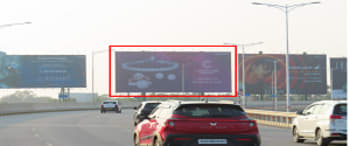Advertising on Hoarding in Yerthiganahalli  76609