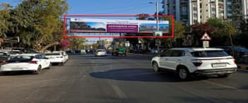 Advertising on Hoarding in University Area  80919