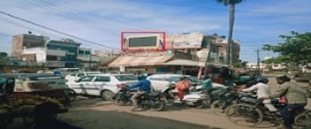 Advertising on Digital OOH in Chetganj 83178