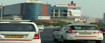 Advertising on Hoarding in Gurugram  88185