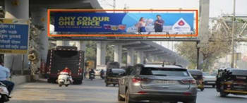 Advertising on Skywalk in Borivali East