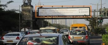 Advertising on Skywalk in Mumbai