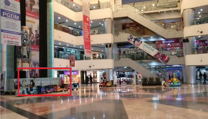 Kiosk - Inside mall - 20 W x 20 H Ft