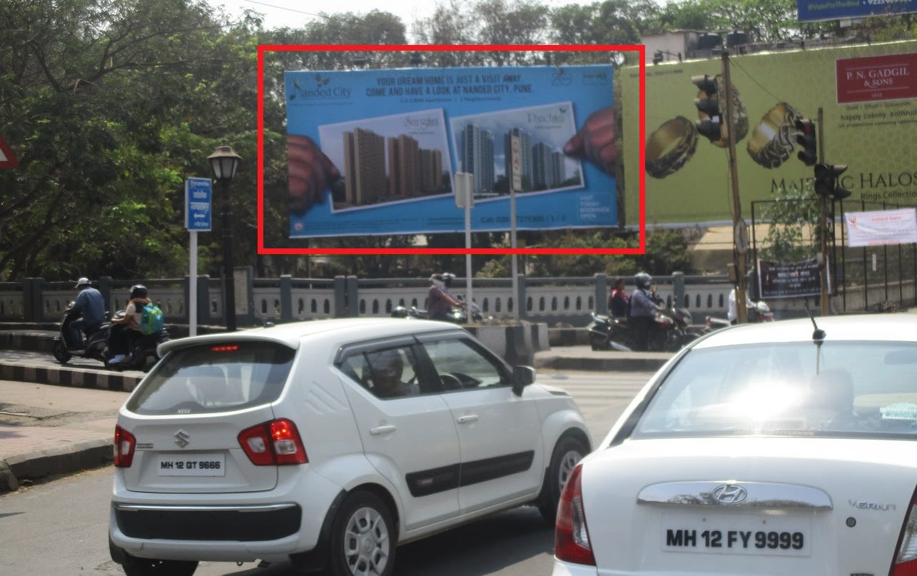 Hoarding Advertising Cost in Erandwane 38292