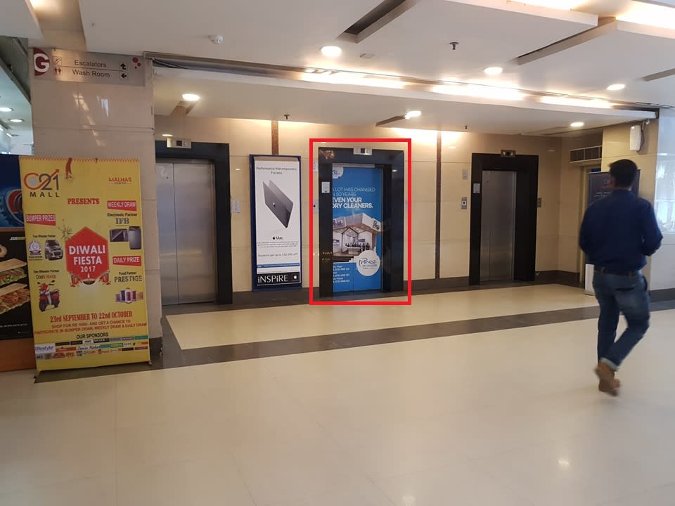 Lift Branding - Inside Mall
