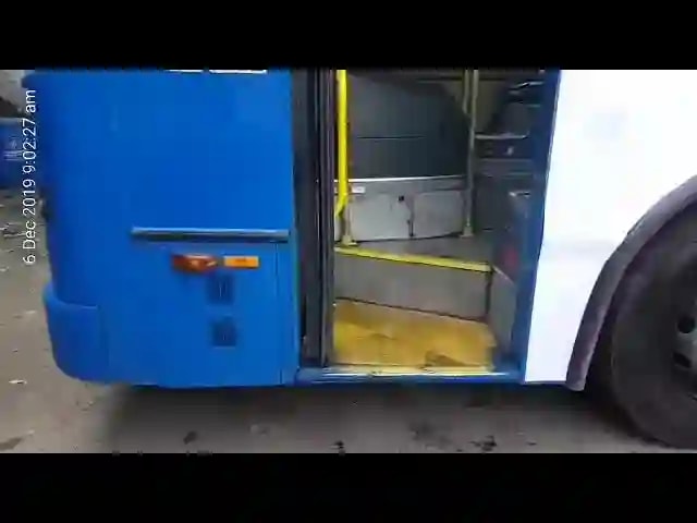 AC Bus - Kolkata-Full Bus Advertising-Bus Exterior