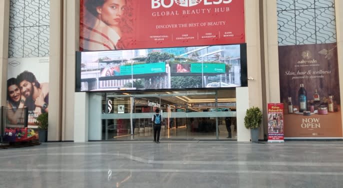 Entrance of Mall (30W X8 H) Day Time