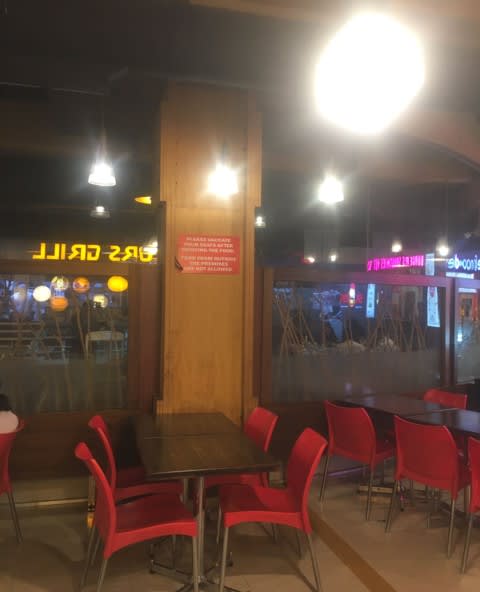 Food Court Wooden Pillar