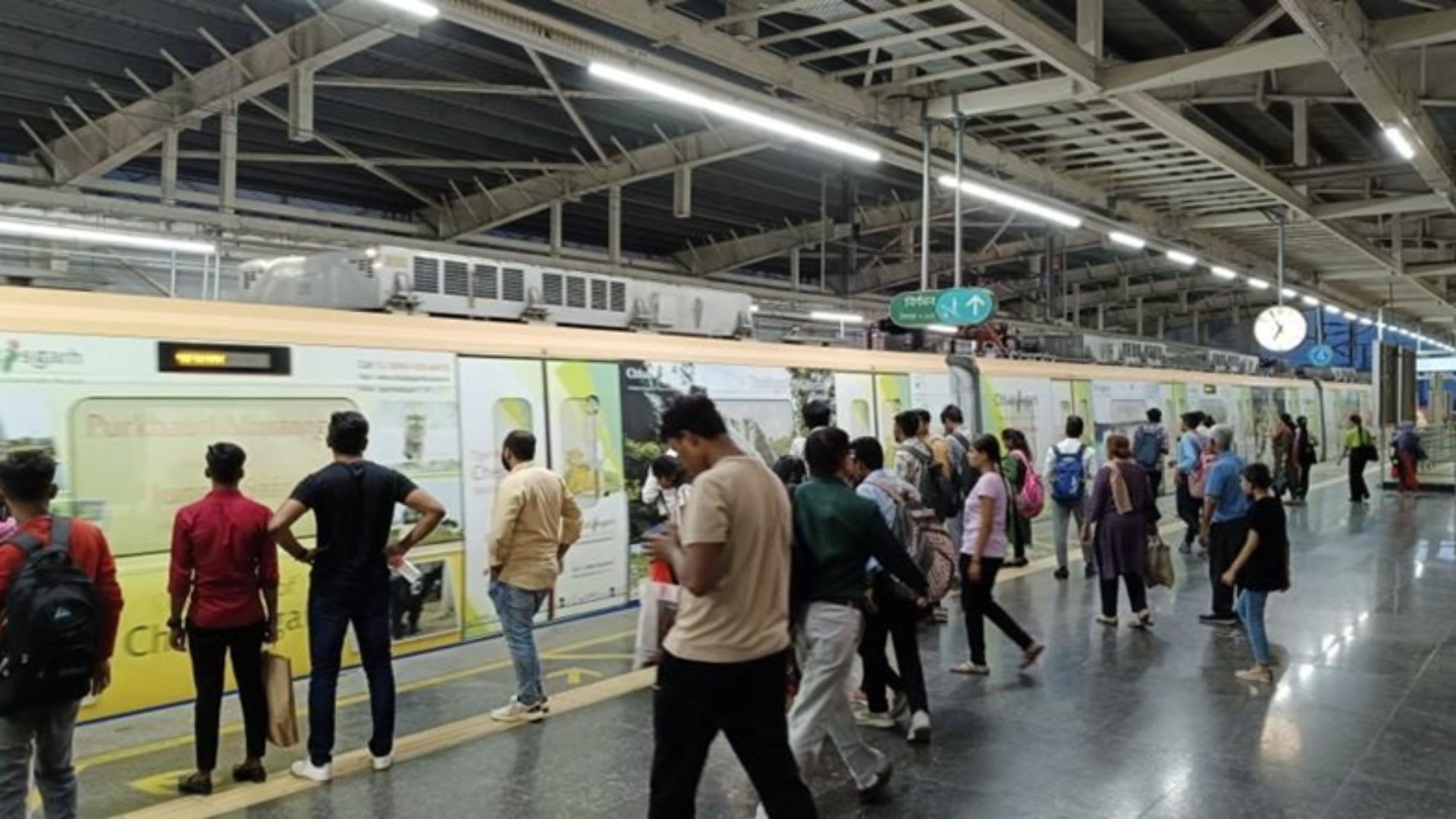 Exterior Train Branding