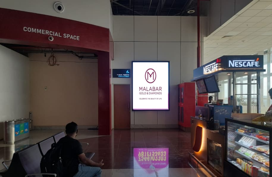 SHA 1st Floor Right of Depature Gate No. 5