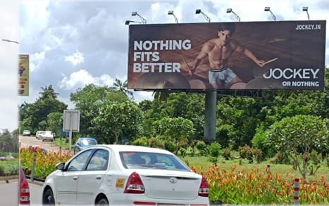 Departure Airport Road