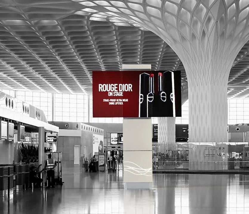 Domestic & International Check In