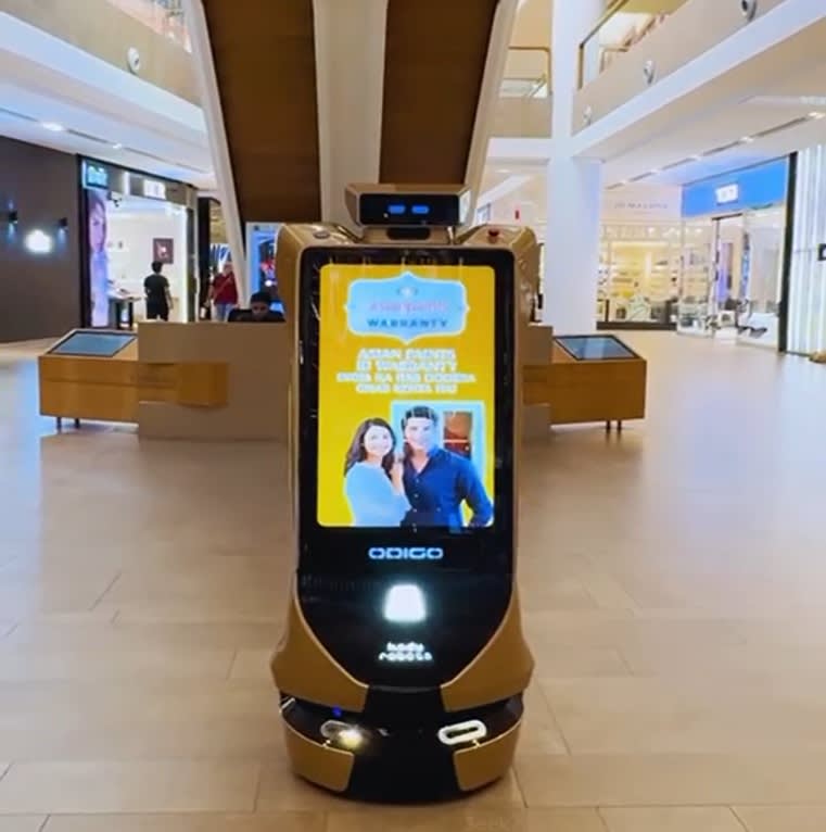 Robotic DOOH