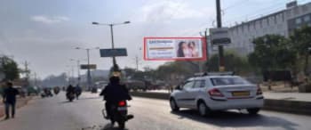 Advertising on Hoarding in Tajganj  41881