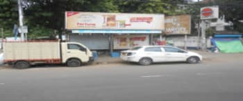 Advertising on Bus Shelter in Raja Bazar  42033