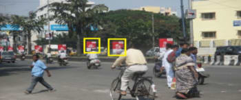 Advertising on Road Median in Masab Tank  51685