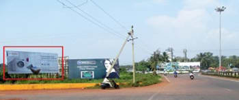 Advertising on Hoarding in Guirim  53103