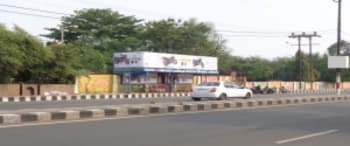 Advertising on Bus Shelter in Habib Ganj  43881