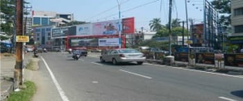 Advertising on Hoarding in Ernakulam South 72255