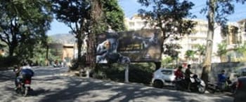 Advertising on Hoarding in Makka Wala  62631