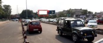 Advertising on Hoarding in Railway Station Area 66817