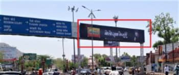 Advertising on Hoarding in Civil Lines 66746
