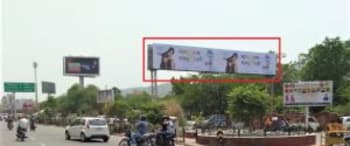 Advertising on Hoarding in Railway Colony  66750