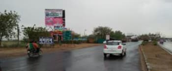 Advertising on Hoarding in Sewar 68099