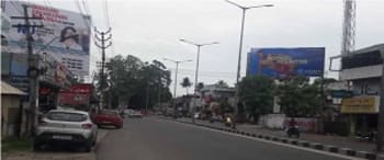 Advertising on Hoarding in Pallimukku 72359
