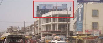 Advertising on Hoarding in Jagdishpuri  73530