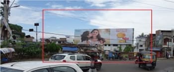 Advertising on Hoarding in Jagdishpuri 73410