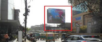 Advertising on Hoarding in Patliputra Colony 73322