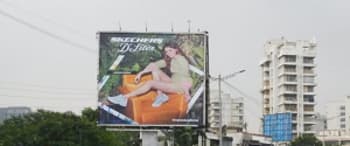 Advertising on Hoarding in Chembur  75769